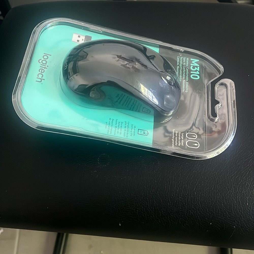 Logitech wireless mouse - Picture 2 of 8